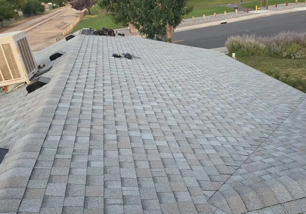 Architectural shingle replacement in Old English Pewter in Grand Valley