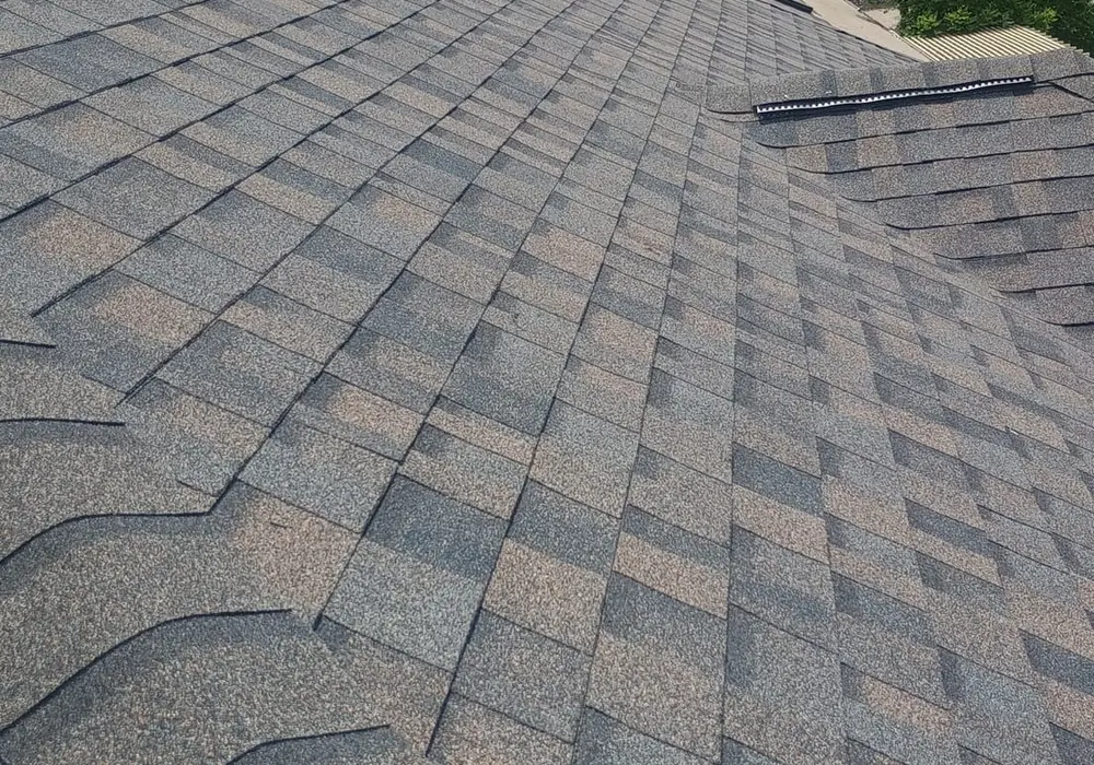Owens Corning - Duration - Peppercorn in Clifton
